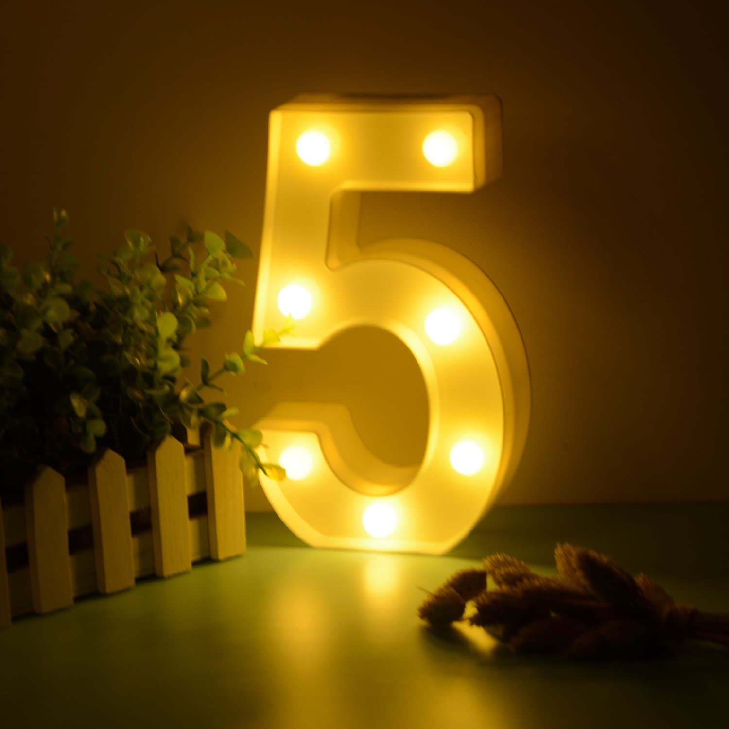 Balloonistics LED Marquee Number 5 Light - 9-Inch Cordless thumbnail 1